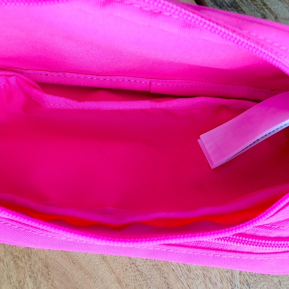 Jansport Bag in HOT PINK double zipper - Picture 6 of 10